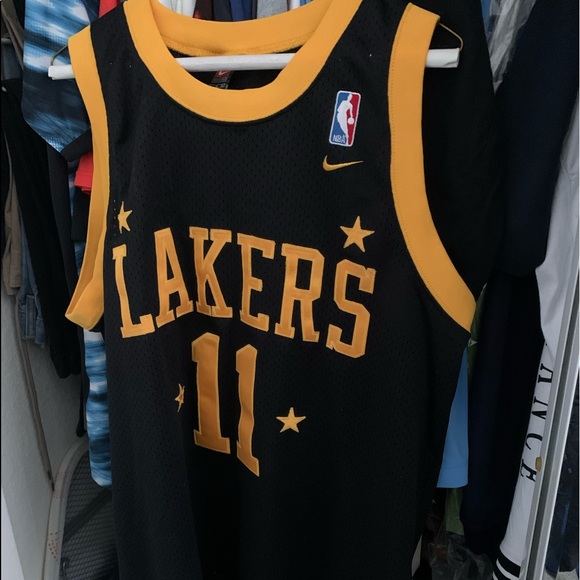 lakers jersey black gold
